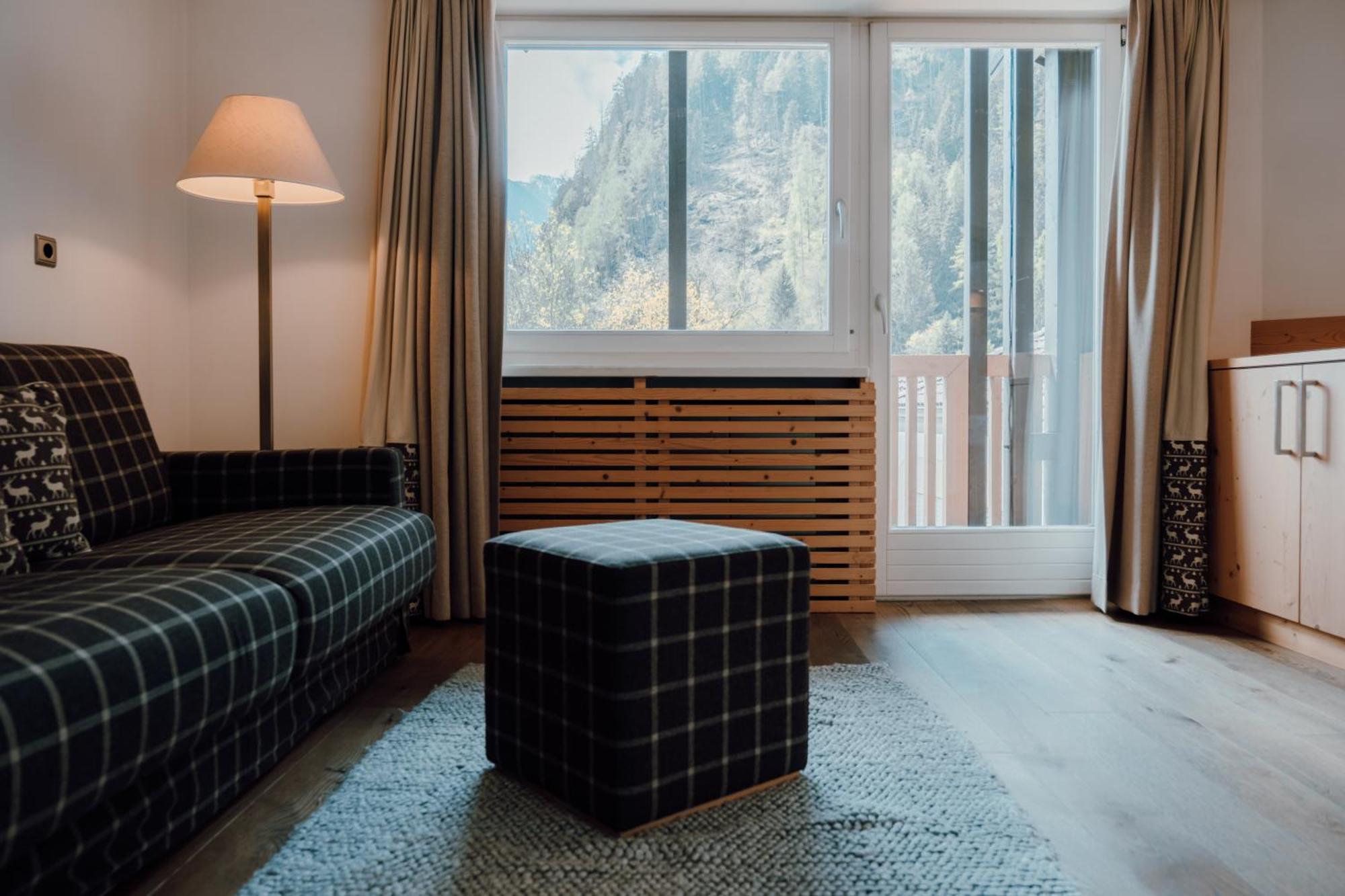 Residence Hotel Alpinum Кампо-Турес Екстер'єр фото